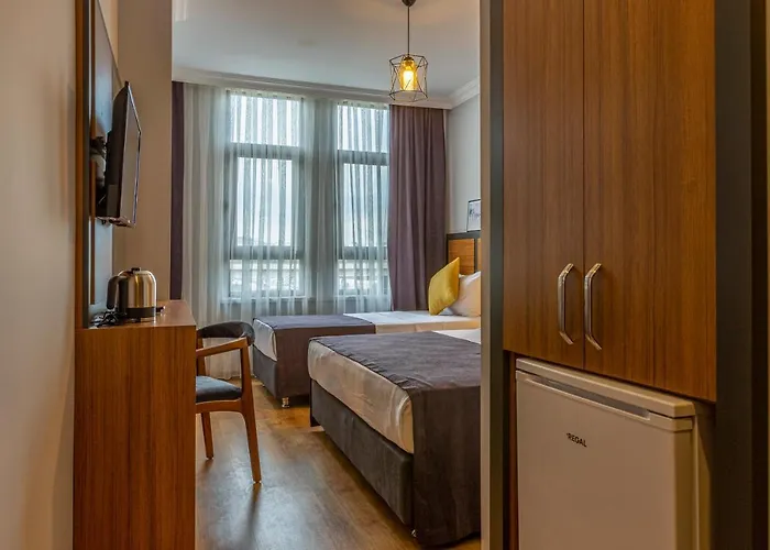 Classic Triple Room
