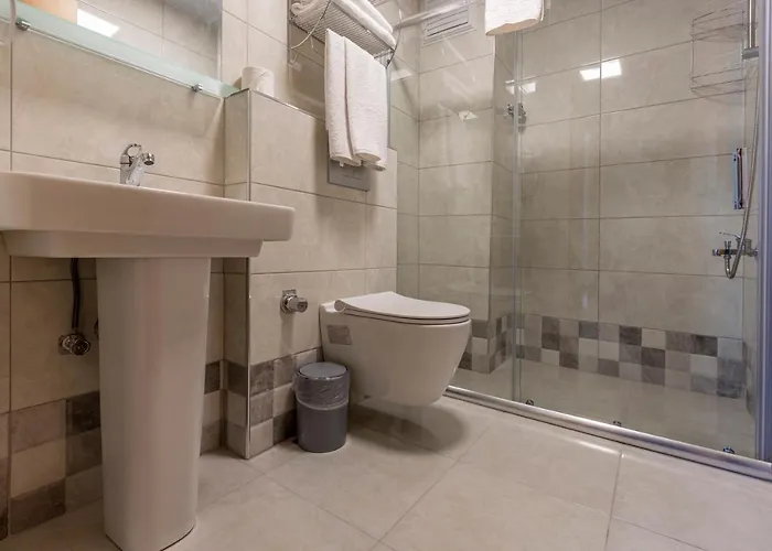 Classic Triple Room